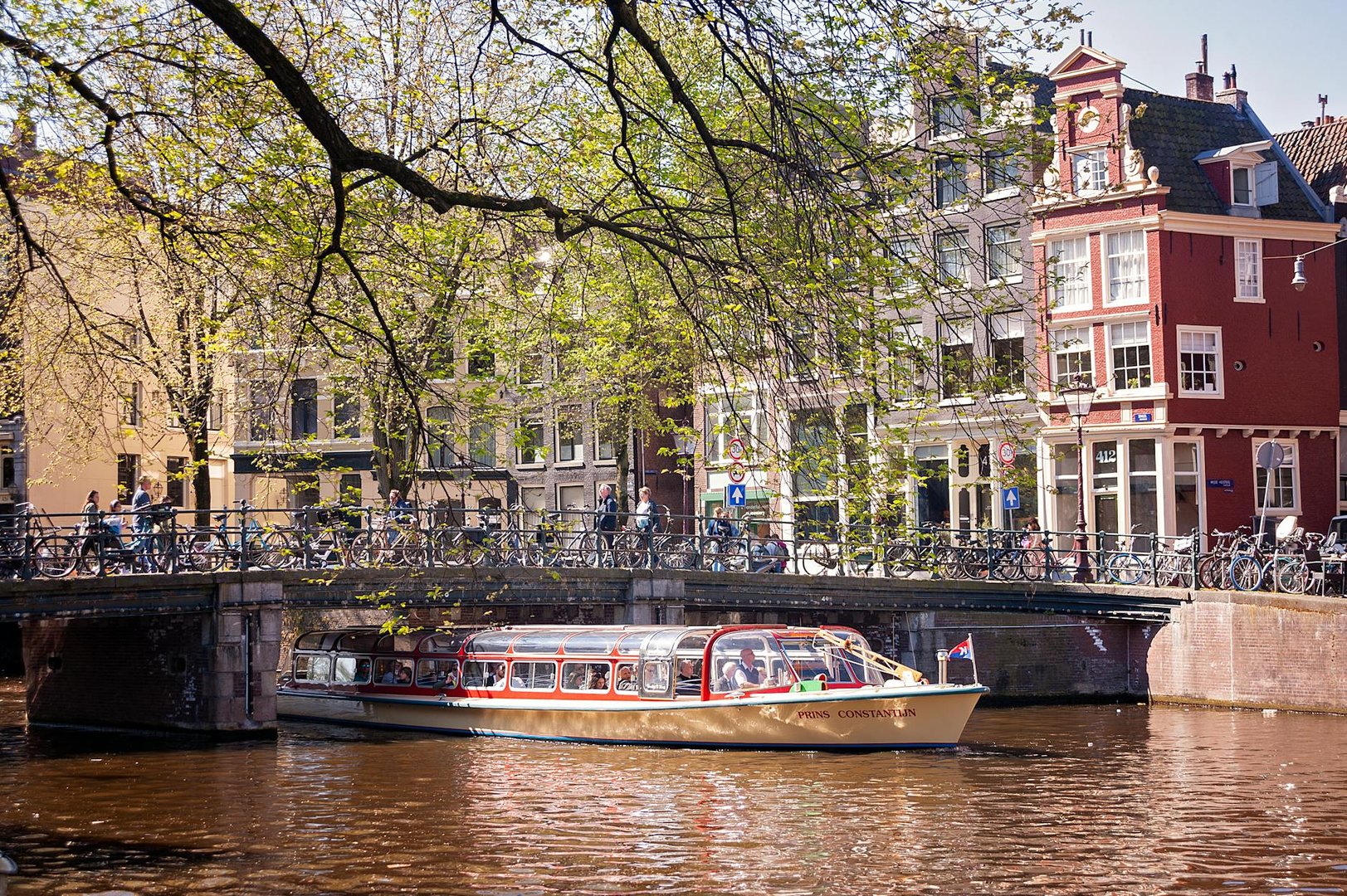 Amsterdam: Bikes, Canals & Cuisine